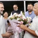 জনগণের ভোটাধিকার চেয়ে বিহারে পদযাত্রায় রাহুল-লালু