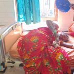 ফুটন্ত তেলের কড়াইয়ে পড়ে আহত চার, প্রশাসনের নজরদারিতে প্রশ্ন!