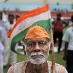 আগে কে, দেশ নাকি রাজনীতি?