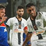 সীমিত শক্তি নিয়ে লড়াই করে হার মহামেডানের,এখনো গোল করছেন সুনীল