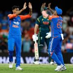 ‘অক্ষর’ পড়তে না পেরে পর্যুদস্ত অস্ট্রেলিয়া, কুইন্সল্যান্ডে এগলো ভারত