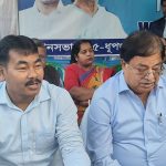 বানভাসি নিয়ে প্রশ্ন শুনেই শিবির ছাড়লেন মন্ত্রী উদয়ন গুহ, ক্ষোভে ফুটছে ধূপগুড়ি