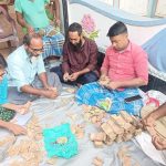 ভিক্ষুকের ভাঙা ঘর থেকে লক্ষ লক্ষ টাকা উদ্ধার, চাঞ্চল্য সালারে