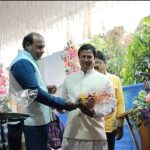 হুগলি চুঁচুড়া পৌরসভার পৌর প্রধান হিসেবে শপথ নিলেন ত্রিশ বছরের পৌর সদস্য সৌমিত্র ঘোষ