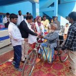 কালিয়াচকে প্রতিবন্ধী উন্নয়ন সমিতির উদ্যোগে বিশেষ সহায়তা শিবির