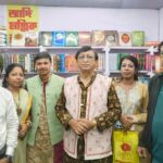 বইমেলায় কবি উজ্জ্বল হালদারের কাব্যগ্রন্থের মোড়ক উন্মোচন